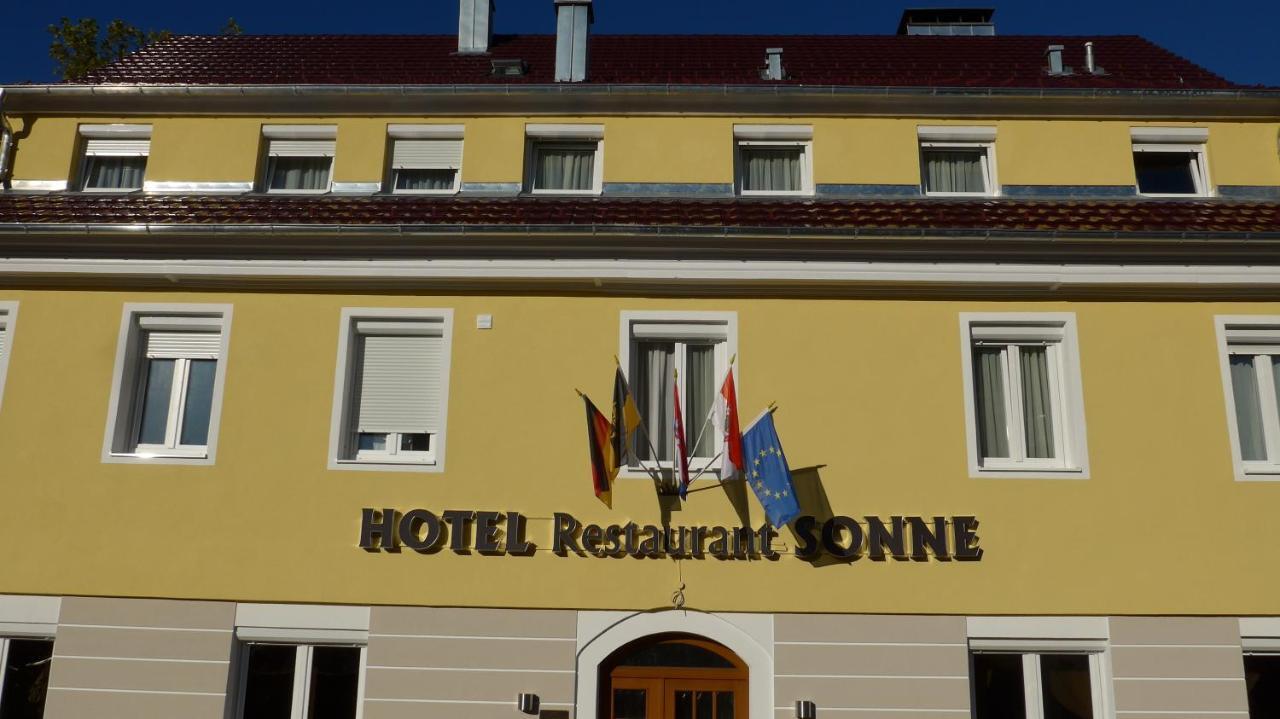 Hotel Sonne Weingarten  Exterior photo